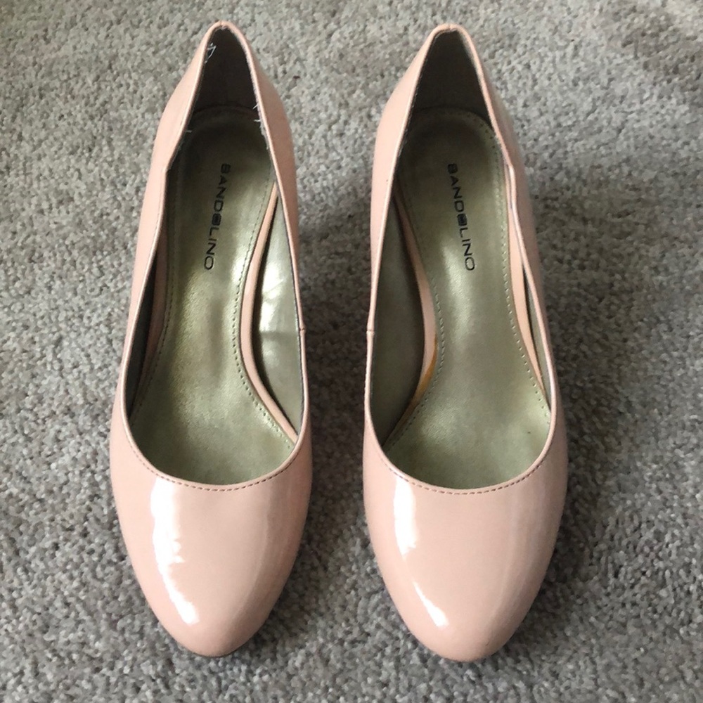 Pink bandolino high heels 👠